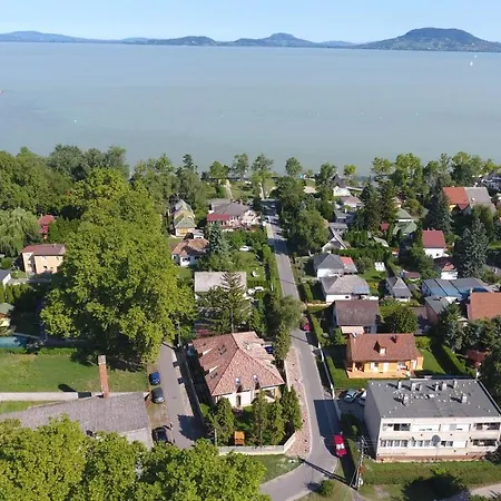 شقة Fenyves بالاتونفينيفيس